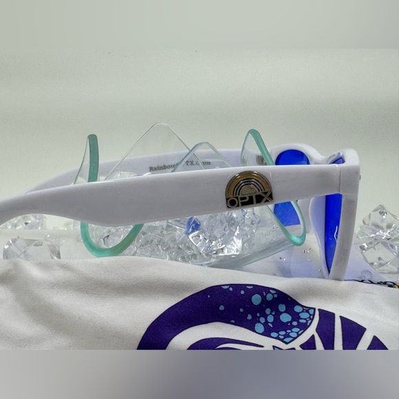 🌹 RARE White Frame Blue RainbowOPTX Sunglasses - Picture 4 of 9